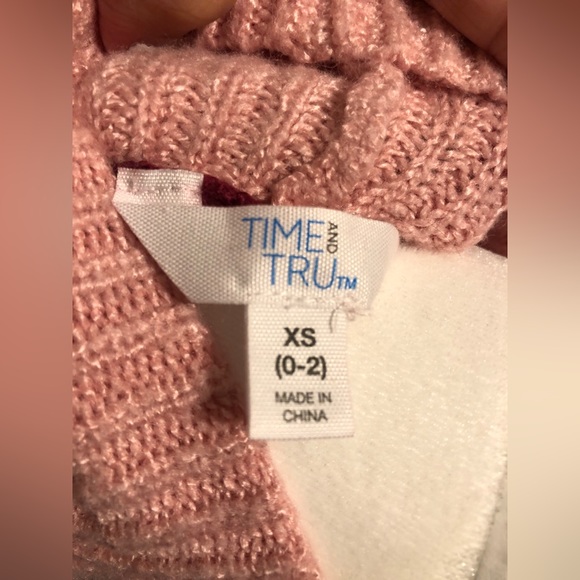 Pink Colorblock Sweater - Picture 5 of 6